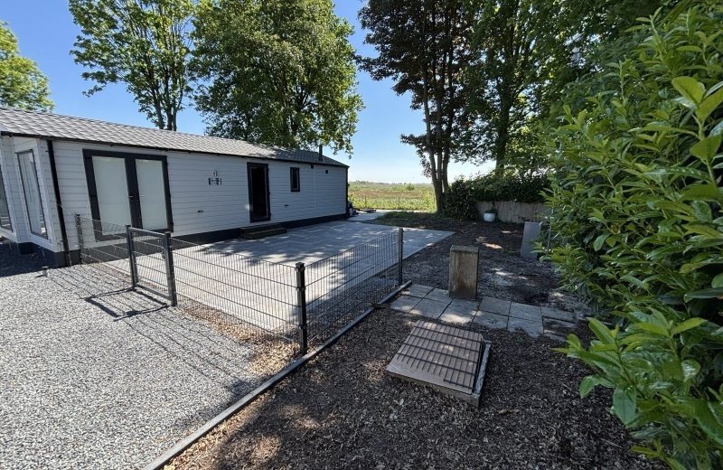 Friesland camping bergumermeer lege chalet plaats 