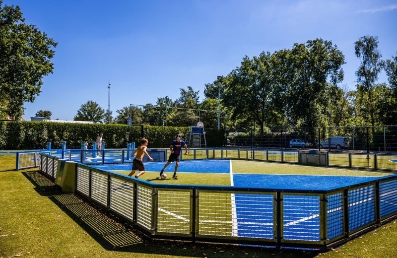 Multifunctional and interactive sports field